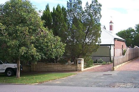 33 Fortescue St, East Fremantle, WA 6158