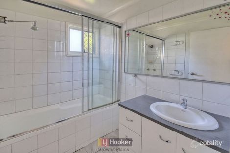 Property photo of 8 Peppermint Street Crestmead QLD 4132