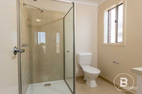 37 Elegante Rd, Winter Valley, VIC 3358