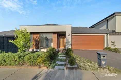 63 YEUNGROON BVD, CLYDE NORTH, VIC 3978