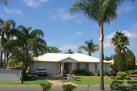 12 Santa Cruz Bvd, Clear Island Waters, QLD 4226