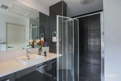 Property photo of 12 Burringoa Crescent Colebee NSW 2761