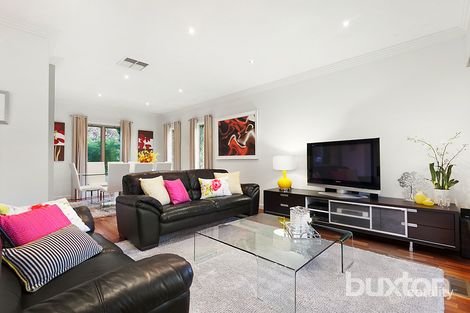 Property photo of 18 Glendowan Road Mount Waverley VIC 3149