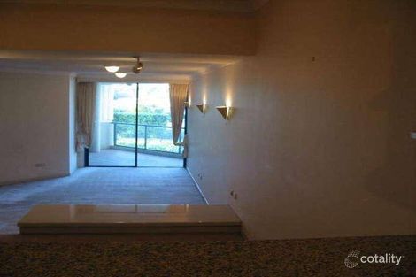 Property photo of 12/78 Cairns Street Kangaroo Point QLD 4169