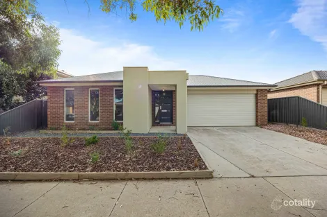 11 Craven St, Lucas, VIC 3350