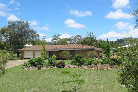 11 Kensington Dr, Withcott, QLD 4352