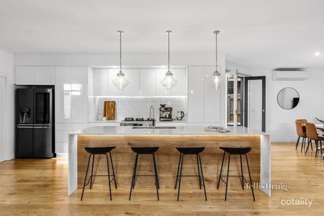 Property photo of 24 Tovan Akas Avenue Bentleigh VIC 3204