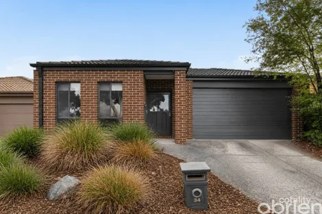 34 Botham Cres, Pakenham, VIC 3810