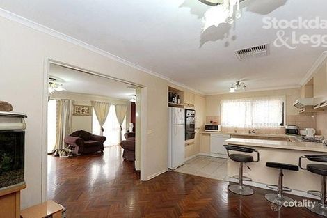 Property photo of 8 Mace Rise Hallam VIC 3803