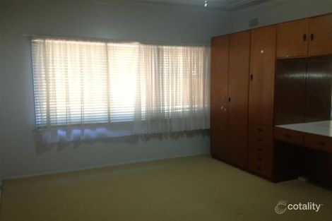 Property photo of 15 Endeavour Road Georges Hall NSW 2198