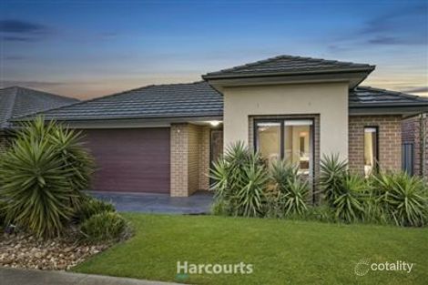 Property photo of 48 William Thwaites Boulevard Cranbourne North VIC 3977