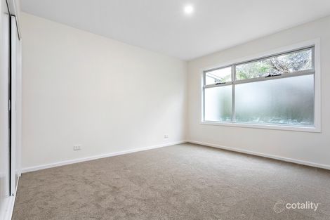 Property photo of 2/20 Newman Road Mooroolbark VIC 3138