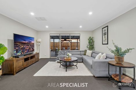 Property photo of 50 Ardent Crescent Cranbourne East VIC 3977
