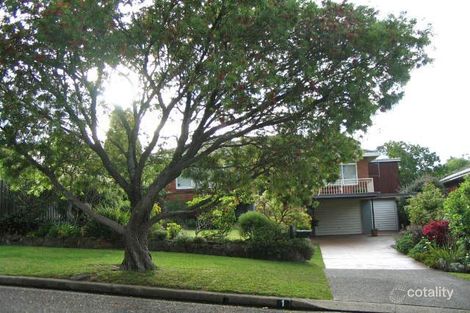 1 Sanananda Ave, Allambie Heights, NSW 2100