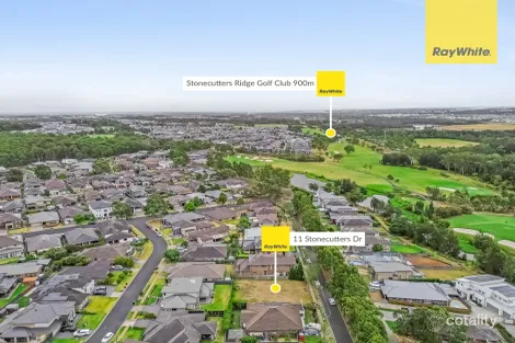 Property photo of 11 Stonecutters Drive Colebee NSW 2761