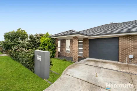 Property photo of 2/129 Awabakal Drive Fletcher NSW 2287