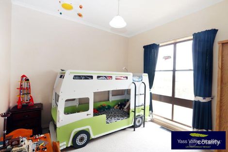 Property photo of 63 Merriman Drive Yass NSW 2582