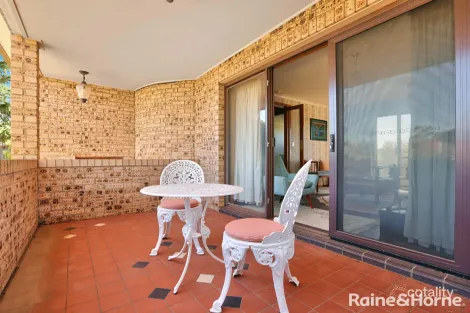 Property photo of 31 Kabbera Boulevard Kelso NSW 2795