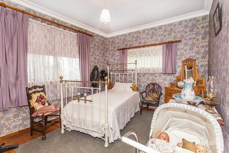 Property photo of 28 Central Avenue Mooroolbark VIC 3138
