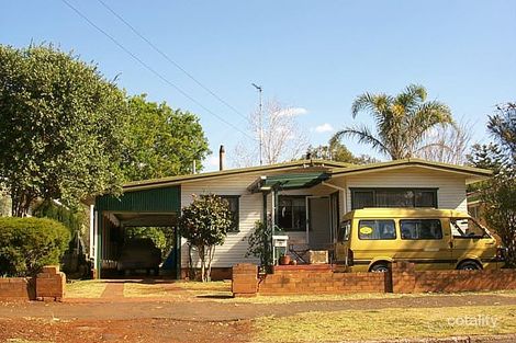 8 Warwick St, Harristown, QLD 4350