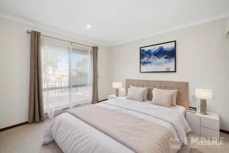 Property photo of 25 Kipling Street Lake Coogee WA 6166