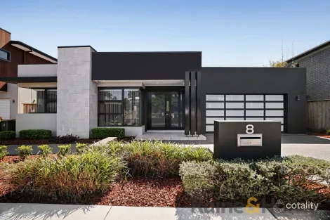 8 Sargent St, Oran Park, NSW 2570