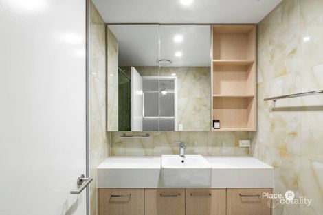 Property photo of 510/70-74 Carl Street Woolloongabba QLD 4102