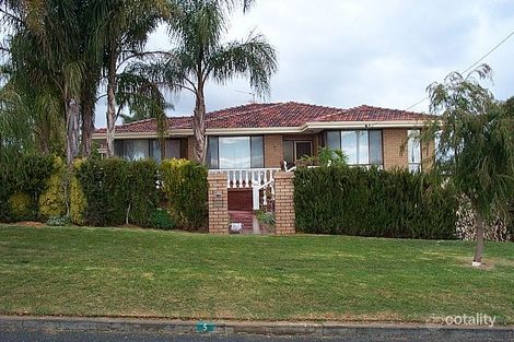 5 Pass Cres, Beaconsfield, WA 6162