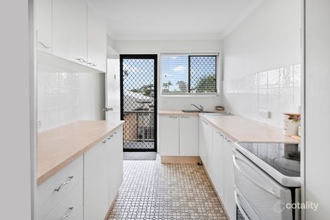 Property photo of 7/19 Middle Street Labrador QLD 4215