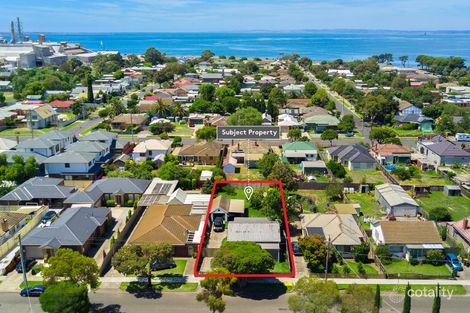 Property photo of 18 Seaforth Street North Shore VIC 3214