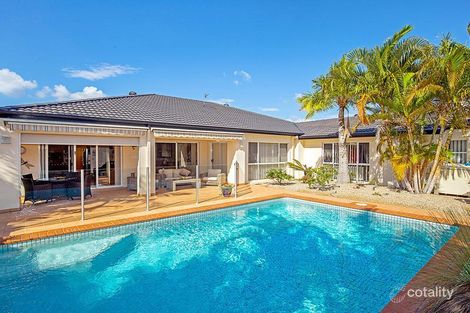 Property photo of 53 Deborah Avenue Benowa QLD 4217