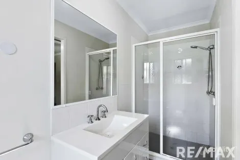 Property photo of 9 Ringtail Way Urangan QLD 4655