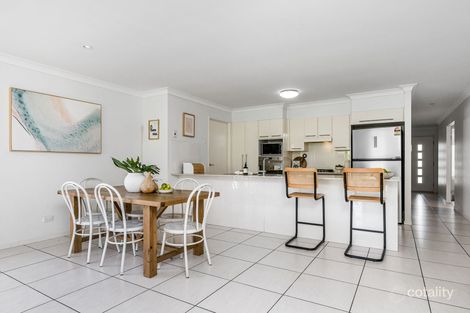 Property photo of 2/58 Newcastle Drive Pottsville NSW 2489