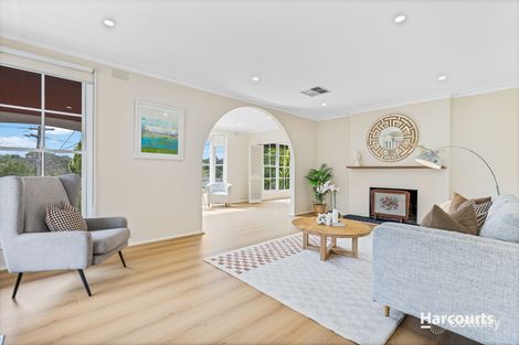 Property photo of 8 Glendowan Road Mount Waverley VIC 3149