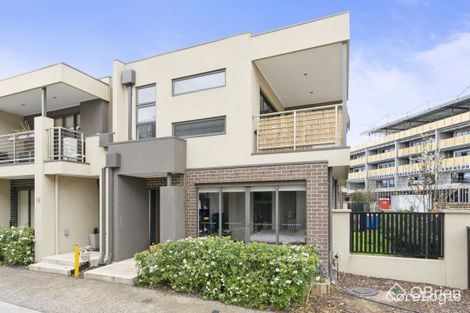 Property photo of 19/8 The Crossing Caroline Springs VIC 3023