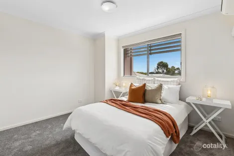 Property photo of 5 Fairfield Street Crace ACT 2911