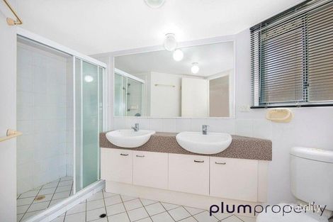 Property photo of 4/56 Glen Road Toowong QLD 4066