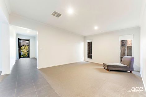 Property photo of 25 Packer Way Williams Landing VIC 3027