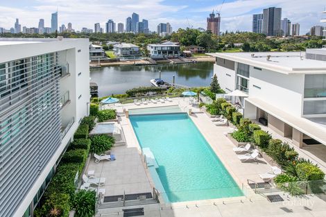 2401/33 T E Peters Dr, Broadbeach Waters, QLD 4218