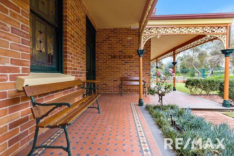 Property photo of 17-19 Andrews Avenue Kooringal NSW 2650