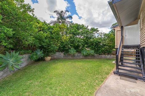 Property photo of 7 Mina Parade Newmarket QLD 4051