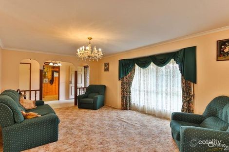 Property photo of 10 Blue Gum Drive Highfields QLD 4352