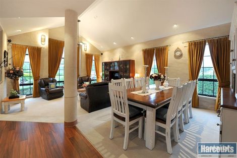 Property photo of 2 Honeyeater Crescent Flagstaff Hill SA 5159