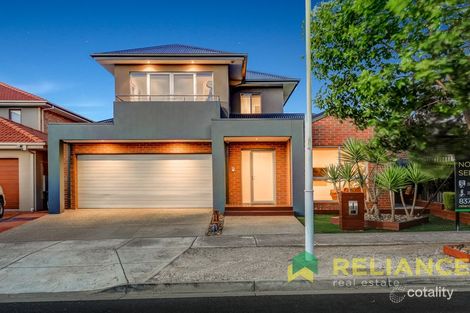 Property photo of 29 Damaine Circuit Caroline Springs VIC 3023