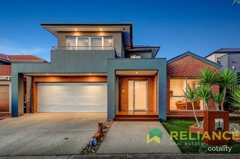 Property photo of 29 Damaine Circuit Caroline Springs VIC 3023