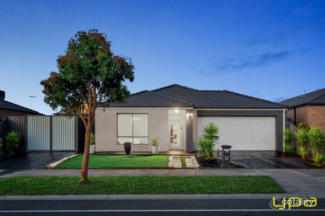 Property photo of 55 Tangemere Way Cranbourne East VIC 3977
