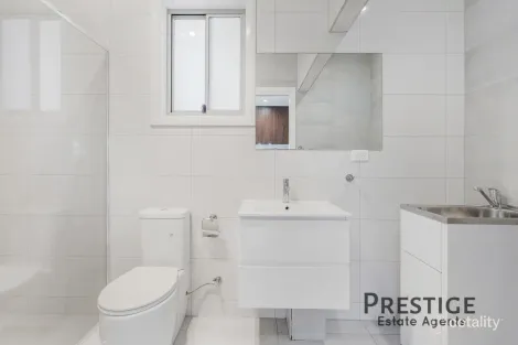 Property photo of 1B Booralla Road Edensor Park NSW 2176