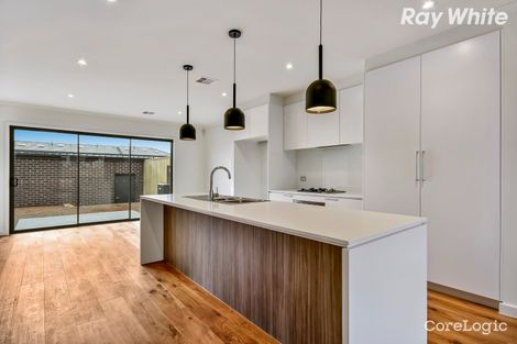 Property photo of 11 Cherry Walk Wantirna South VIC 3152