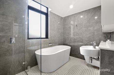 Property photo of 440/1 Finch Drive Eastgardens NSW 2036