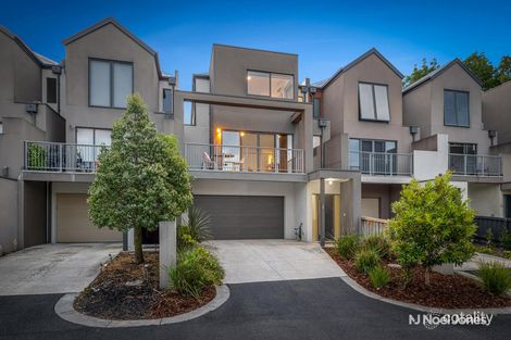 8 Yellow Gum Cres, Mooroolbark, VIC 3138